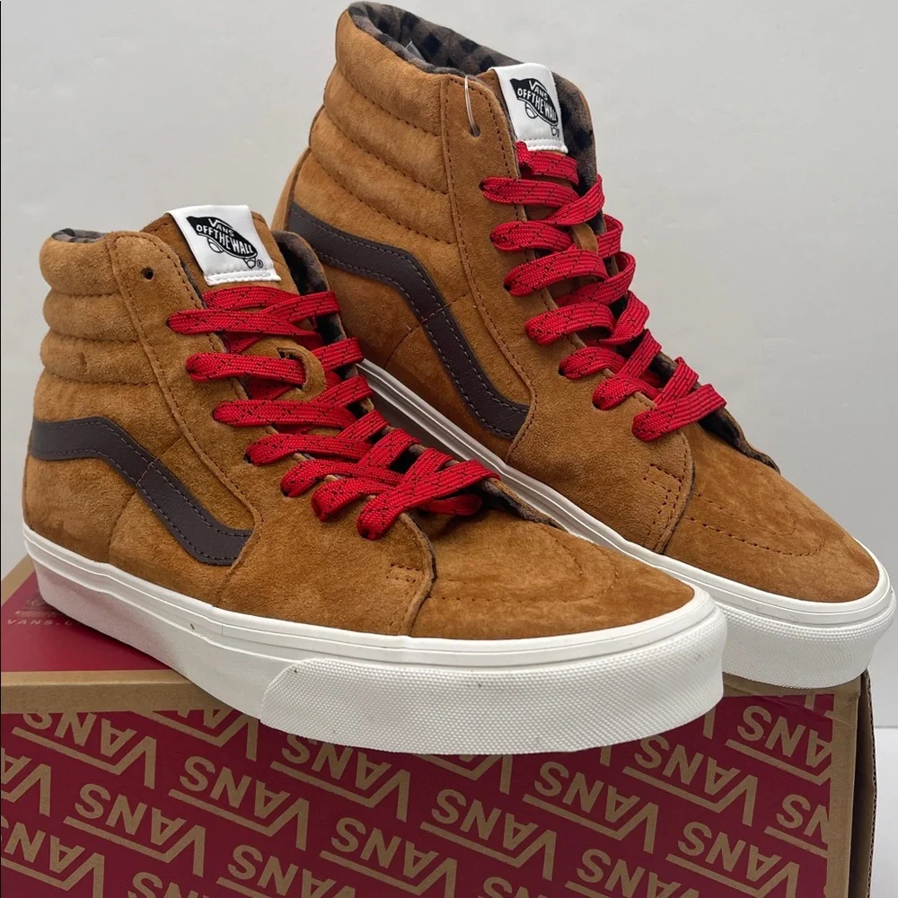 Vans Men’s Tan High-Top Sneakers Sk8-Hi
Pig Suede Plaid Glazed Glaze 
Sneakers - Picture 5 of 16